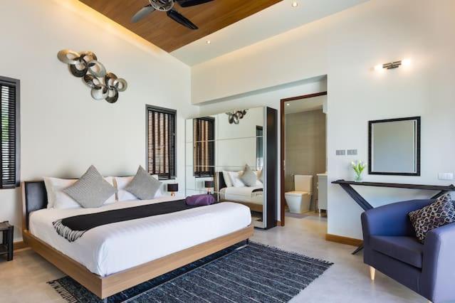 Villa Crystal Two-Bedroom Private Pool Villa Phuket Eksteriør bilde
